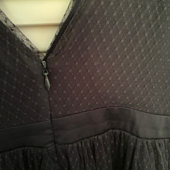 NWT navy blue Express knee-length tulle dress, size 4 - Picture 6 of 13